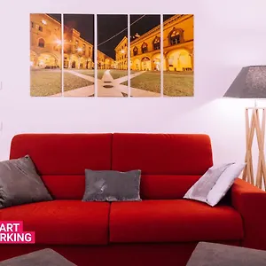  Apartamento Di Design Alle Due Torri Italia